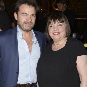 Clovis Cornillac et sa mère Myriam Boyer - La 26e nuit des Molières aux Folies Bergère à Paris, le 2 juin 2014. COADIC GUIREC / BESTIMAGE