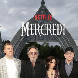 Miles Millar, Tim Burton, Jenna Ortega et Alfred Gough - Première de la partie 1 de la saison 2 de la série "Mercredi" à l'occasion de l' inauguration du Beach Club à Paris le 31 juillet 2025. © Coadic Guirec/Bestimage