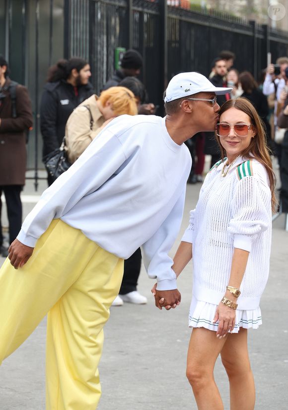 Stromae et sa femme Coralie Barbier au défilé Lacoste "Collection Prêt-à-Porter Automne/Hiver 2025-2026" lors de la Fashion Week de Paris (PFW), le 9 mars 2025

© Denis Guignebourg / Bestimage