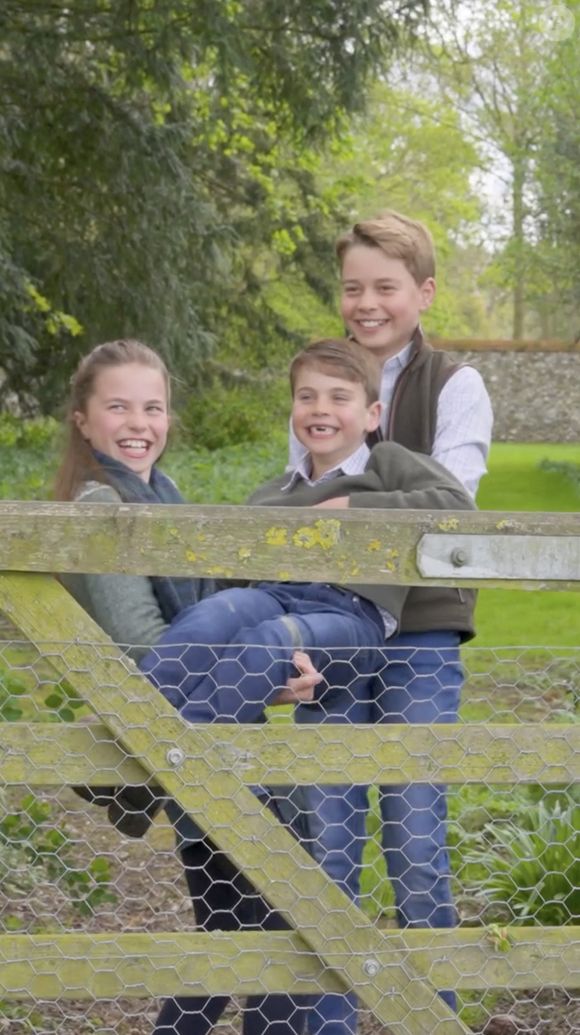 George, Charlotte et Louis de Galles dans une vidéo de Prince et Princesse de Galles. Photo fournie par JLPPA / Bestimage
