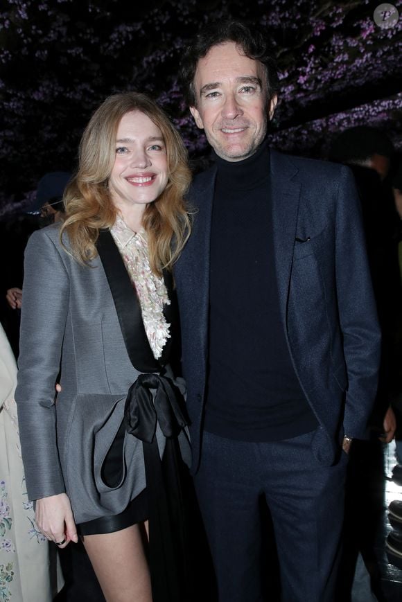 La mannequin fait la couverture du nouveau numéro de “Vogue”.

Natalia Vodianova et Antoine Arnault - Défilé de Mode Christian Dior - Front Row, Collection Haute Couture Printemps/Été 2026, dans le cadre de la Fashion Week de Paris, France. © Bertrand Rindoff / Bestimage