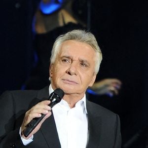 Michel Sardou en concert au Palais Omnisports de Paris Bercy a Paris le 12 Decembre 2012. © Bestimage