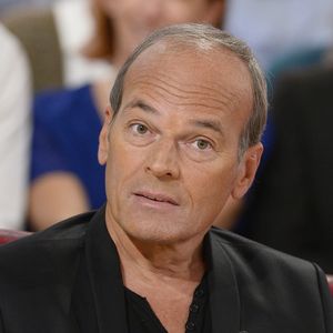 Laurent Baffie - Enregistrement de l'émission "Vivement dimanche" à Paris le 22 octobre 2014. L'émission sera diffusée le 26 octobre. Photographe : COADIC GUIREC / BESTIMAGE