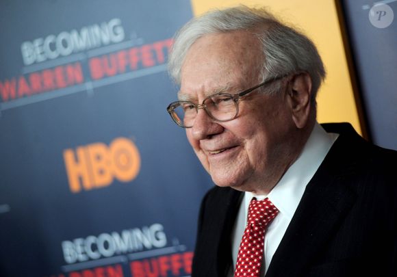 Warren Buffet lors de la première du film "Becoming Warren Buffet" à New York. Le 19 janvier 2017

Photo : STARMAX / BESTIMAGE
