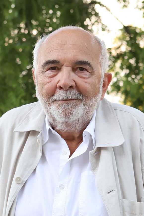 Gérard Jugnot au Château de Beychevelle à Saint-Julien de Beychevelle - Dernier jour du festival "Les Vendanges du 7ème Art", festival du film de Pauillac le 12 juillet 2025.

© Jean-Marc Lhomer / Bestimage