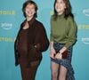 Une talentueuse actrice française a révélé sa grossesse, non loin de sa partenaire Charlotte Gainsbourg

Lou de Laâge (enceinte), Charlotte Gainsbourg à la première de la série "Etoile" de Prime Video à la Galerie Bourbon à Paris le 23 avril 2025.

© Coadic Guirec / Bestimage