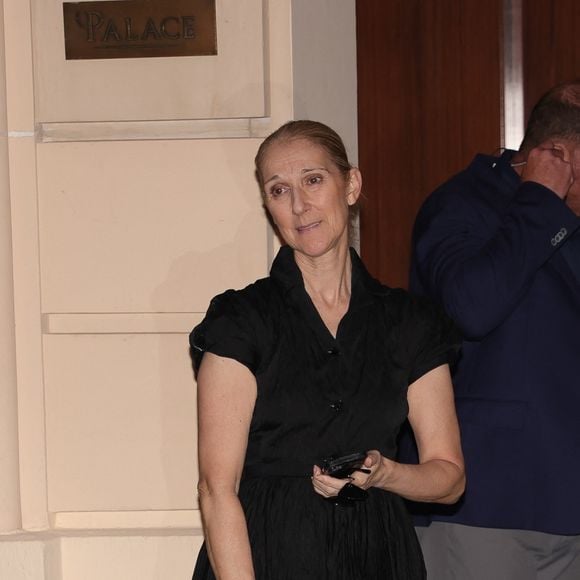 La chanteuse Céline Dion, fatiguée, rentre à son hôtel à 1h30 du matin après une longue répétition pour les Jeux olympiques de 2024 à Paris. Backgrid USA / Bestimage