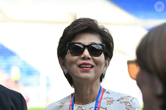 Michele Kang (propriétaire lyon) - L'Olympique Lyonnais de Football féminin fête le doublé Coupe - Championnat D1 Arkema Féminin par une victoire écrasante de 7 buts à 1 contre le Stade de Reims au Groupama Stadium à Lyon, France le 27 Mai 2023.

© Frédéric Chambert / Panorami / Bestimage