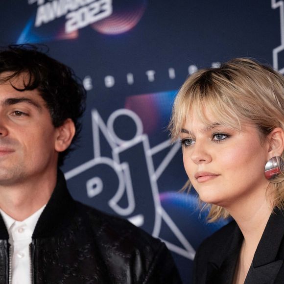Tapis rouge des NRJ MUSIC AWARDS 2023. LOUANE ET FLORIAN ROSSI assistent au tapis rouge des NRJ MUSIC AWARDS 2023, au Palais des Festivals, à Cannes. Le 10 novembre 2023. Photo by Shootpix/ABACAPRESS.COM