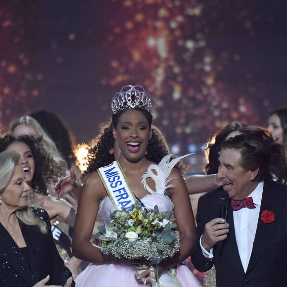 Miss France 2025, sur TF1           Crédits : Pierre Billard/sipa press via Bestimage