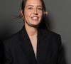 Visez une nuit régulière de 7 à 9 heures pour reposer votre organisme. Dormez sur le dos pour empêcher les liquides de stagner sous vos yeux et limiter les poches.

Adèle Exarchopoulos - Arrivées à la soirée César Révélations 2026 à l'Elysée Montmartre à Paris le 19 janvier 2026.

© Julien Sarkissian / Bestimage
