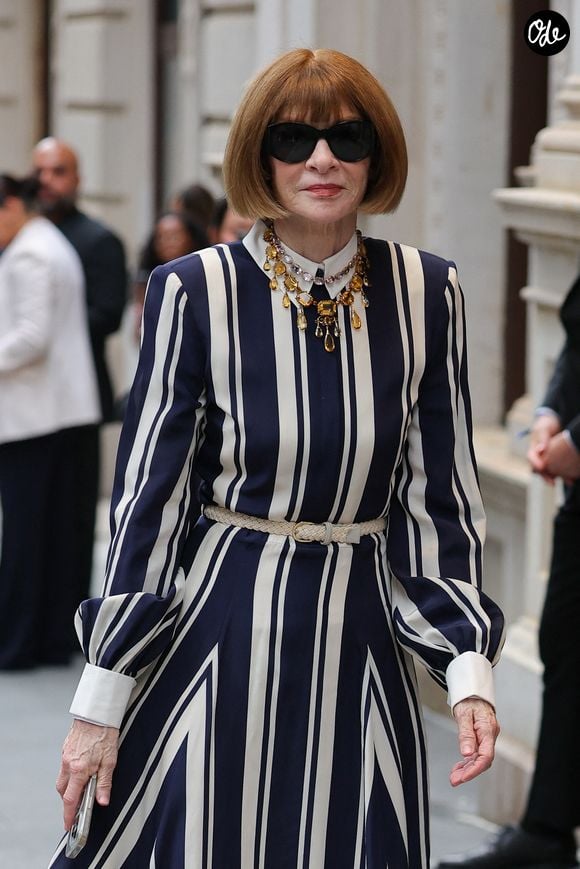 Anna Wintour au défilé Ralph Lauren, collection prêt-à-porter printemps/été 2027 à New York, le 9 septembre 2026. Crédit photo : Backgrid USA / Bestimage