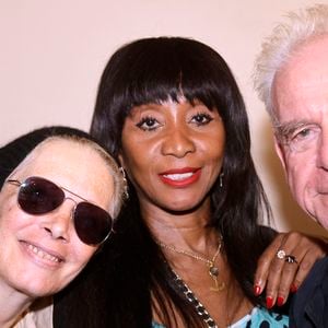 Après avoir été mannequin pour Coca-Cola, elle est repérée pour jouer dans plusieurs sitcoms célèbres d'AB Productions. "J’ai fait les choses à fond, dix castings par jour…", a-t-elle raconté avant d'en venir à l'enfer de sa vie dans la rue : "Je marchais 15 heures par jour"

Exclusif - Mallaury Nataf, BB Ange et Jacques Jakubowicz, dit Jacky - Générale du spectacle "Psych&Lyrique" à la Comédie Saint-Michel à Paris le 13 septembre 2025. © Cédric Perrin/Bestimage