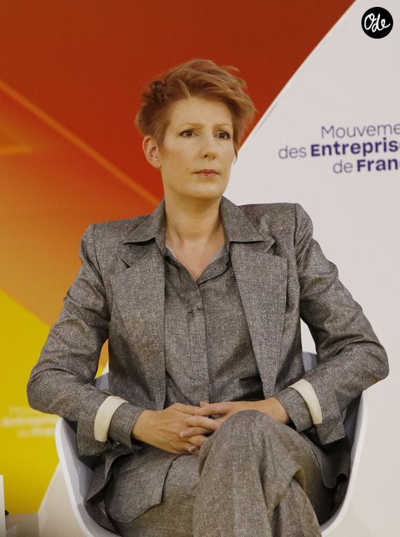 Alors que sa candidature l’expose davantage sur la scène publique, Natacha Polony conserve ainsi en Touraine un cadre de vie plus intime et préservé.

Natacha Polony lors de la rencontre des entrepreneurs français (REF) organisé par le MEDEF au stade Roland Garros à Paris le 26 août 2026. © Marc Ausset-Lacroix / Bestimage