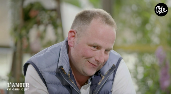 Alexandre lors de ses speed-datings avec Annaïg dans "L'amour est dans le pré" - M6