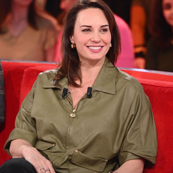 Le 12 juin 2026, elle sera en prime time sur France 3 avec Affaire conclue.
Exclusif - Julia Vignali lors de l'enregistrement de l'émission Vivement dimanche au studio Rive gauche, présentée par M. Drucker, diffusée sur France 3, le 1er mars 2026, à Paris, France, le 18 février 2026. © Guillaume Gaffiot/Bestimage