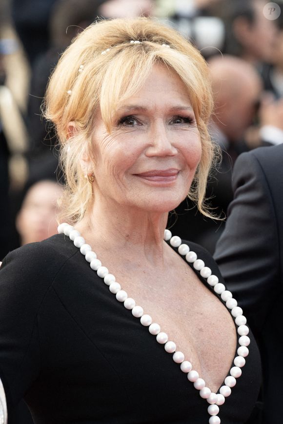 Clémentine Celarie pose pendant le tapis rouge de L'histoire du son au 78ème Festival de Cannes au Palais des Festivals le 21 mai 2025 à Cannes, France. Photo by David NIVIERE/ABACAPRESS.COM