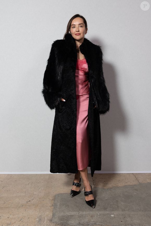 Ginevra Mavilla au photocall du défilé Vaillant Collection Femme Prêt-à-Porter Automne/Hiver 2026-2027 lors de la Fashion Week de Paris (PFW) au palais de Tokyo, à Paris, France, le 6 mars 2026. © Julien Sarkissian/Bestimage