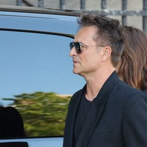 David Hallyday et sa femme Alexandra Pastor - Obsèques de Nathalie Baye en l'église Saint-Sulpice à Paris le 23 avril 2026. © Dominique Jacovides - Coadic Guirec / Bestimage