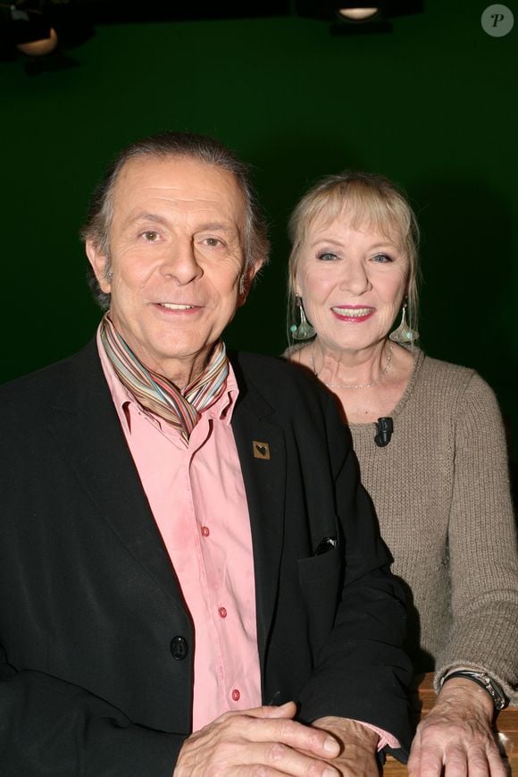 qui a surmonté le pire :

Roland Giraud et sa femme Maaike Jansen - Tournage de l'emission "Les Grands du Rire" à Paris. Le 9 janvier 2014

©JLPPA / Bestimage
