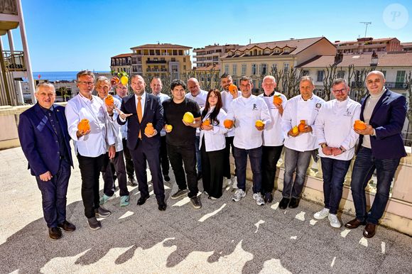 Il s'agit de Mohamed Ghanem, le chef cuisinier adjoint.

Joël Garault, ancien chef des cuisines de l'Hôtel Hermitage à Monte-Carlo, Gilles Brunner, Président du Grand Cordon d'Or de la cuisine française, Mark Flanagan, Chef du Roi d'Angleterre, Mauro, Sciancalepore, Chevalier de l'ordre des Grimaldi, Guillaume Gomez, ambassadeur pour la gastronomie française et ancien chef de l'Élysée, Xavier Rousseau, Chef de l'équipe de France de football, Mauro Colagreco, le Chef du restaurant Mirazur 3 étoiles Michelin et Meilleur restaurant du monde 2019, Jean-Christophe Michelet Double Champion du monde de confiture, Anaïs Fourrier, Cheffe pâtissière fondatrice de SweetDate, Dhaker Bejaoui, le vainqueur de Master Chef Tunisie et demi-finaliste Top chef monde arabe, Jérôme Rigaud, ancien Chef du Kremlin, Jean-Marie Leccia, Hotel de Paris, Gout et saveurs, Fabrizio Boca, Chef du Président d'Italie au Quirinal, Julien Dugourd Chef pâtissier et exécutif chef au Mandarin Oriental, Mohamed Ghanem, sous-chef de cuisine au Palais Princier de Monaco, lors de la 2eme édition du Salon International de l'Agrume, au Palais de l'Europe, à Menton le 5 avril 2025, avec des exposants, des ateliers cuisines, des démonstrations culinaires et la présence de chefs de renom. L'événement est organisé par la Communauté de la Riviera française, il s'impose comme le lieu privilégié réunissant producteurs, transformateurs, experts autour d'une passion commune : l'agrume sous toutes ses formes et de tous horizons. © Bruno Bebert/Bestimage