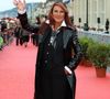 Si elle ne les prend pas en compte tout de suite, la chanteuse va recevoir le diagnostic avec brutalité. 

Julie Pietri sur le tapis rouge de la cérémonie de clôture du 38ème festival du film de Cabourg, France, le 15 juin 2024. Les Journées romantiques du 38ème Festival du film de Cabourg (Calvados) auront lieu du 12 au 16 juin. © Coadic Guirec/Bestimage
