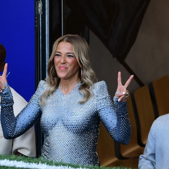 La chanteuse Nâdiya - Célébrités lors du match de gala caritatif entre l’équipe de Nico Capone et celle de Redouane Bougheraba au profit des fondations Théodora et Terres d’espoir en faveur des enfants hospitalisés et des personnes en difficulté au stade de la Tuiliere  à Lausanne en Suisse le 6 Septembre 2025. © Romain Doucelin/Bestimage