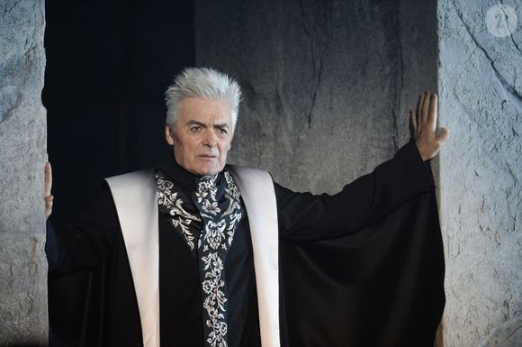Daniel Lavoie lors de la comédie musicale Notre Dame de Paris à Roubaix le 5 novembre 2016. © Patrick Carpentier / Bestimage