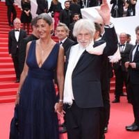 Pierre Richard avec sa femme, ex-top model de 27 ans de moins que lui : à 90 ans, l'acteur rayonne à Cannes