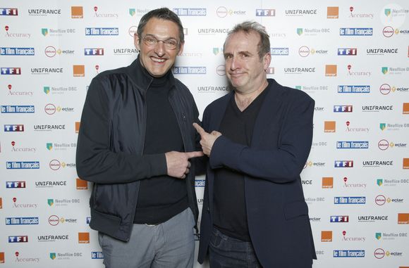 Malgré tout, leurs visages sont bien connus... 
Les Bodin's, Vincent Dubois, Jean-Christian Fraiscinet, pour le film Les Bodin's en Thaïlande - 29ème cérémonie des Trophées du film français à l'hôtel Intercontinental à Paris le 1er février 2022. © Christophe Aubert via Bestimage