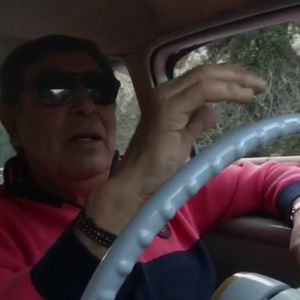 Jean-Pierre Foucault fait visiter sa maison de Carry-le-Rouet dans l'émission Côté Sud, le 3 avril. Capture d'écran France 3