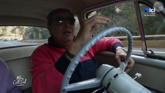 Jean-Pierre Foucault fait visiter sa maison de Carry-le-Rouet dans l'émission Côté Sud, le 3 avril. Capture d'écran France 3