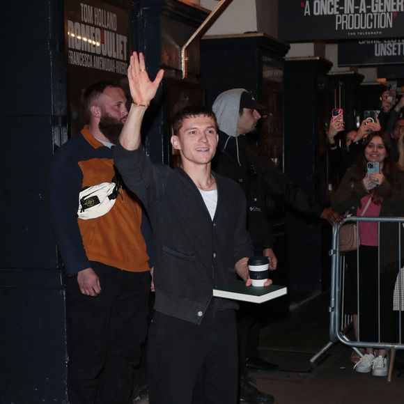 Tom Holland à Londres.

Photo : Backgrid UK / Bestimage