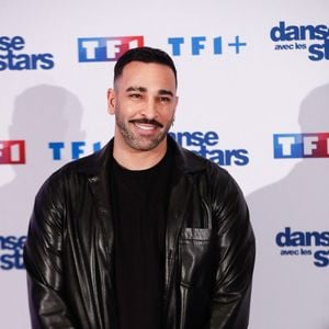 Adil Rami - Photocall de lancement de la saison 2025 de "Danse avec les stars" (DALS) au siège de  TF1 à Boulogne-Billancourt, France, le 16 janvier 2025. © Christophe Clovis / Bestimage