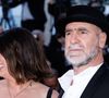 La soirée a aussi été marquée par la présence d’Éric Cantona, Noah Schnapp et Claude Lelouch.

Avril Besson, Eric Cantona - Montée des marches du film " El Ser Querido " lors du 79ème Festival International du Film de Cannes, le 16 mai 2026. © Jacovides-Moreau / Bestimage