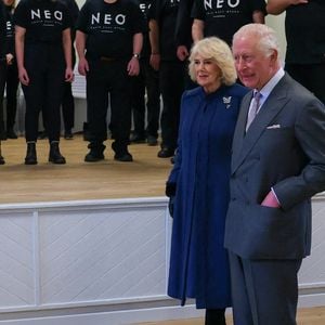 Le roi Charles III d'Angleterre et Camilla Parker Bowles, reine consort d'Angleterre, lors d'une visite au Centre international de Middlesbrough à Middlesbrough. (Alpha Agency/Bestimage).