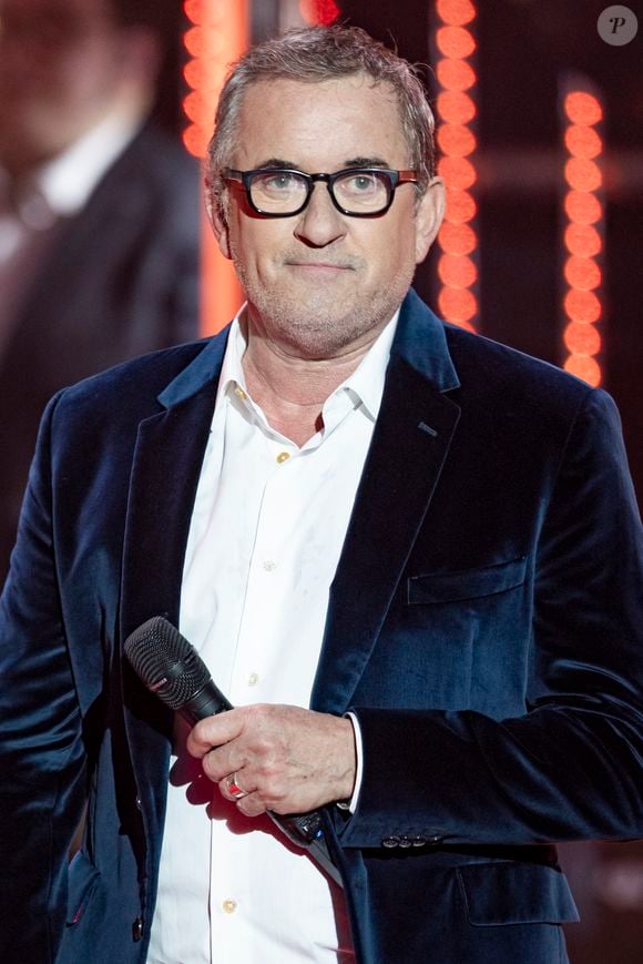 Profondément affecté, Christophe Dechavanne a annoncé début mars son retrait de l’antenne "Quelle époque!"...
Exclusif - Christophe Dechavanne lors de l'enregistrement de la soirée "Les 30 ans du sidaction - la soirée événement" au Grand Rex à Paris diffusée le 23 mars 2024 sur France 2. © Cyril Moreau / Coadic Guirec / Bestimage