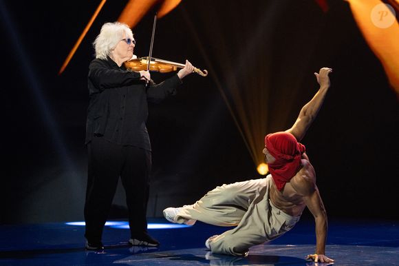 Exclusif - Catherine Lara lors de l'enregistrement de l'émission "La Boîte à secrets", présentée par F.Bollaert et diffusée le 9 janvier 2026 sur France 3, dans les studios du Lendit à Saint-Denis, France, le 2 décembre 2025. © Cyril Moreau/Bestimage