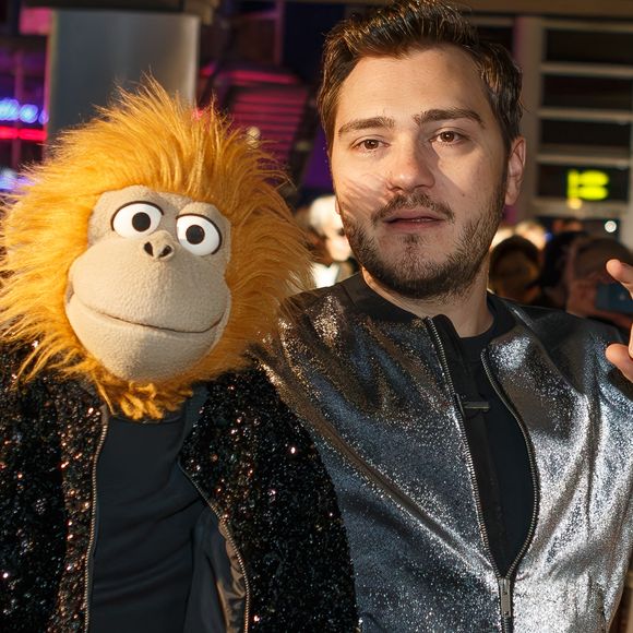 Jeff Panacloc et Jean-Marc à la première du film "Jeff Panacloc : À la poursuite de Jean-Marc" au Kinepolis de Lomme, France, le 25 novembre 2023. © Stéphane Vansteenkiste/Bestimage