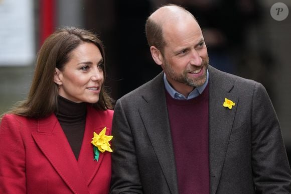 Selon les informations de l'ancien secrétaire d'Etat, devenir prince de Galles aurait profondément changé le prince William.

Le prince William, prince de Galles, et Catherine (Kate) Middleton, princesse de Galles, visitent le marché de Pontypridd le 26 février 2025. ©  Julien Burton / Bestimage