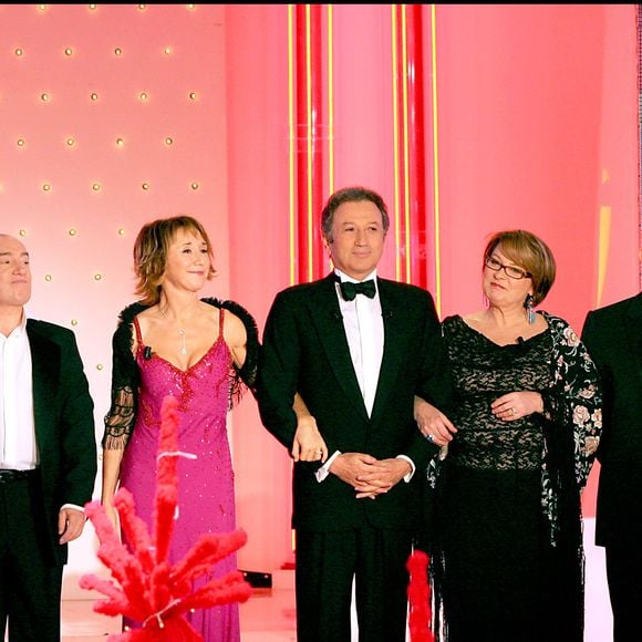 Avant de rencontrer la troupe du Splendid, elle a échoué aux Arts Déco.

La troupe du Splendid à Paris en 2006. © BERTRAND RINDOFF PETROFF / BESTIMAGE