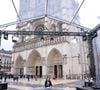 Réouverture de Notre-Dame de Paris

Exclusif - Leïla Kaddour-Boudadi présente le journal de 13 heures de France, depuis le parvis de la cathédrale Notre Dame de Paris, à l'issue de la première messe célébrée pour sa réouverture. © Cyril Moreau / Bestimage