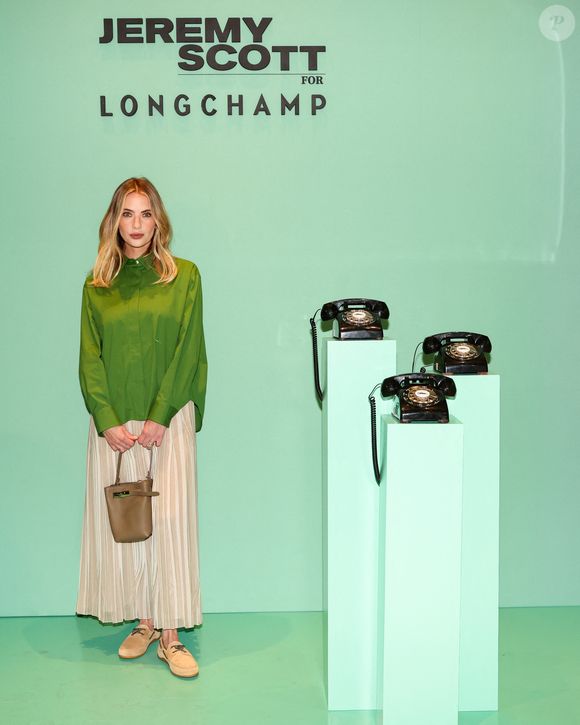 Longchamp célèbre une nouvelle édition limitée et 20 ans de collaboration avec le créateur Jeremy Scott au magasin phare de SoHo.

©Bestimage