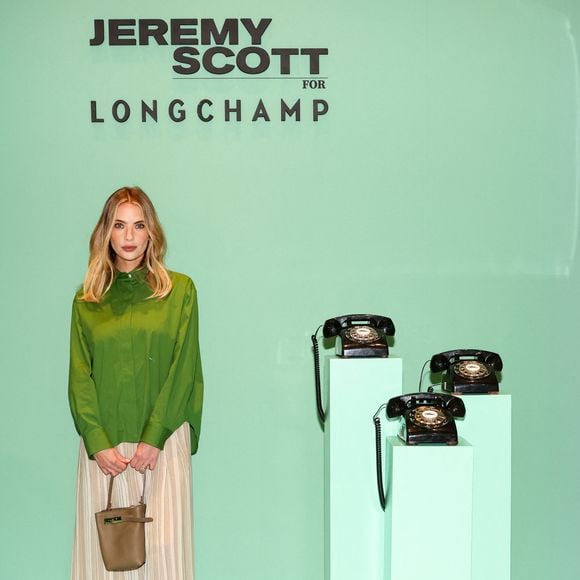 Longchamp célèbre une nouvelle édition limitée et 20 ans de collaboration avec le créateur Jeremy Scott au magasin phare de SoHo.

©Bestimage