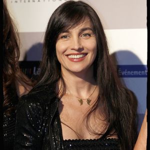 Azucena, la compagne de Florent Pagny au 25e Festival automobile international aux Invalides à Paris.
Crédit : ALAIN GUIZARD / BESTIMAGE