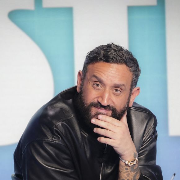Exclusif - Cyril Hanouna - Plateau de la dernière émission "TPMP" présentée par C.Hanouna à Paris  le 26 mars 2025. Cyril Hanouna va désormais entamer une diète cathodique avant d'arriver chez M6 et reste en attendant sur Europe 1. © Jack Tribeca / Bestimage