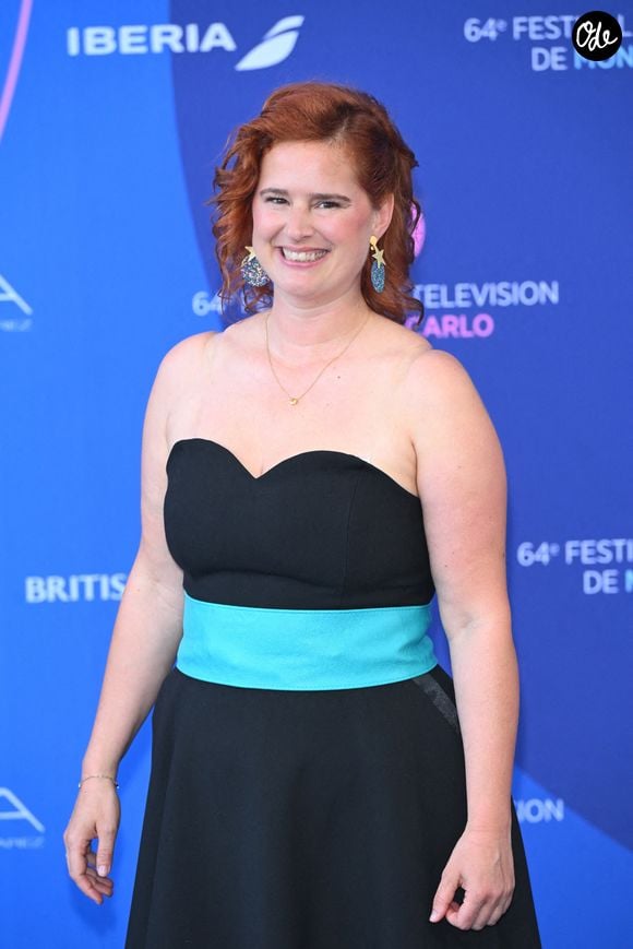 Éloïde Poux lors de la cérémonie d'ouverture sur le tapis bleu du 64e Festival international de télévision, à Monte-Carlo, Monaco, le 13 juin 2025. Photo : Alberto Terenghi/IPA/ABACAPRESS.COM