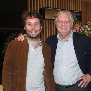 Exclusif - Benjamin Duhamel et son père Patrice Duhamel au déjeuner dans la loge de France Télévision lors des internationaux de France de Tennis de Roland Garros 2025, (Jour 13), à Pari, France, le 6 Juin 2025. © Bertrand Rindoff/Bestimage