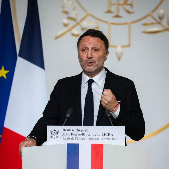 L'animateur Arthur (Jacques Essebag) lauréat du prix Jean Pierre-Bloch de la LICRA, à l Elysée, le 2 avril 2025.  © Eric Tschaen / pool / Bestimage