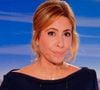 Nouveau coup dur pour Léa Salamé. 

Captures d'écran - Léa Salamé présente son premier journal de 20 heures sur France 2. 

© Alain Guizard / Bestimage